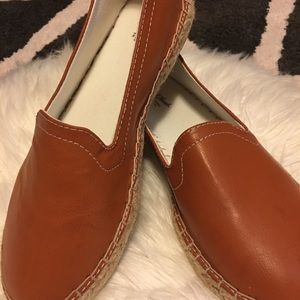 Universal Thread Espadrilles